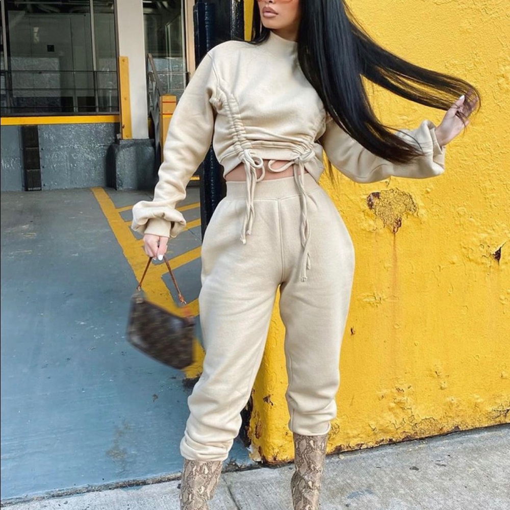 Brand new trendy 2 piece matching set brand